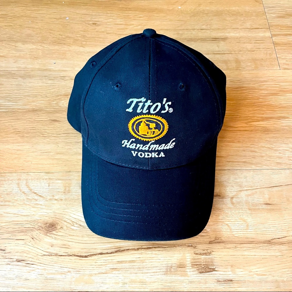 🆕 Tito’s vodka adjustable hat cap